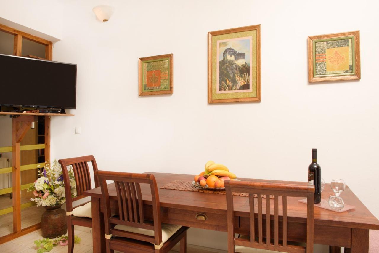 Άελλα Apartamento Ierissos Exterior foto